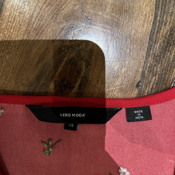 Vero Moda red long sleeve wrap around top - Picture 3 of 3